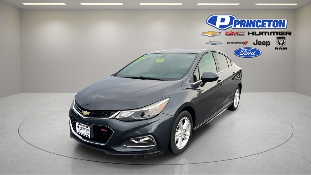 Used 2017 Chevrolet Cruze LT Sedan
