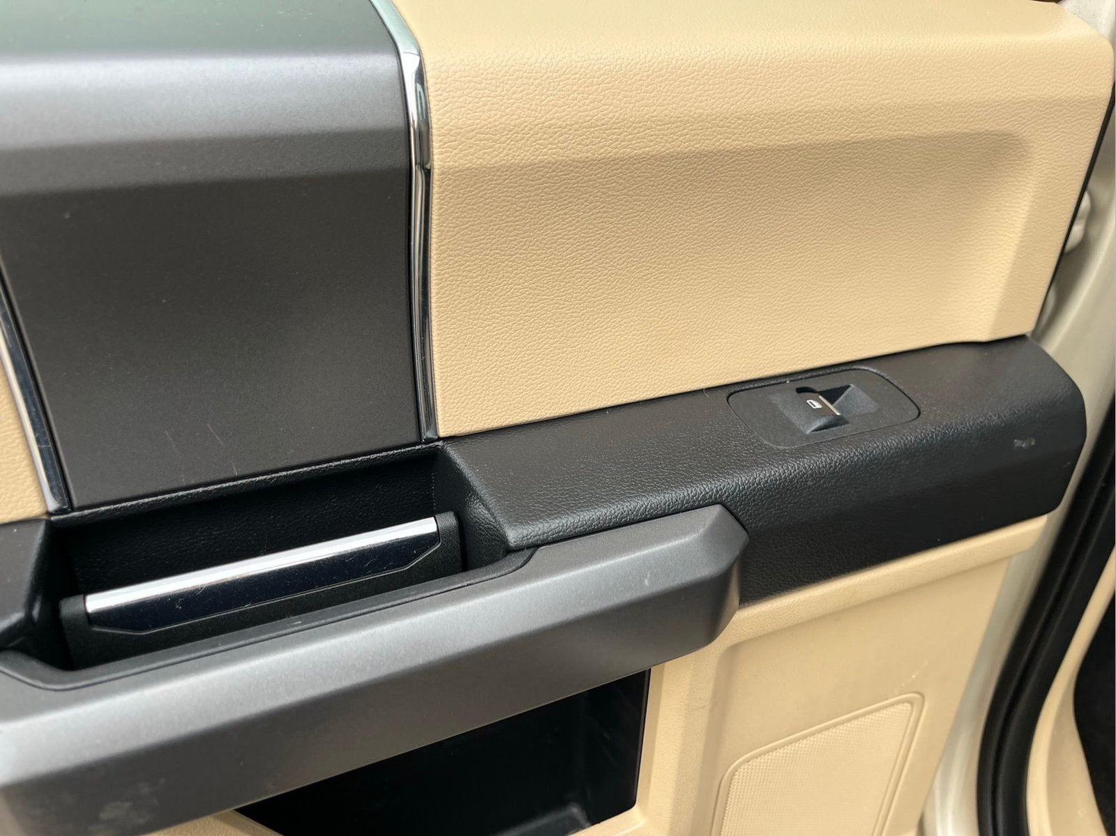 2018 Ford F-150 XLT - Photo 27