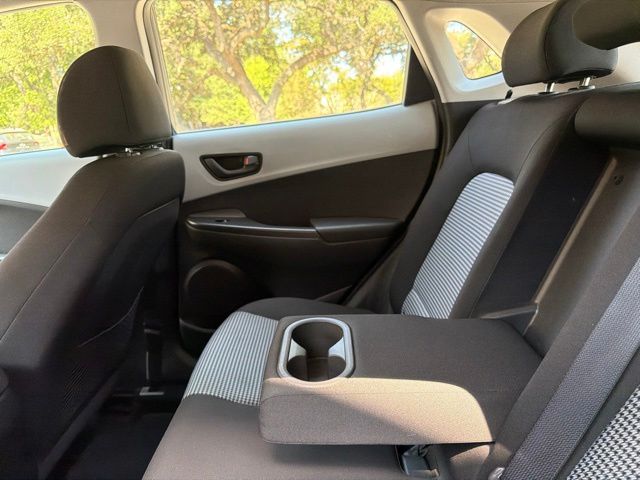 2020 Hyundai Kona SE - Photo 31