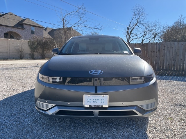 Certified 2023 Hyundai IONIQ 5 Limited with VIN KM8KR4AE9PU215052 for sale in Boerne, TX