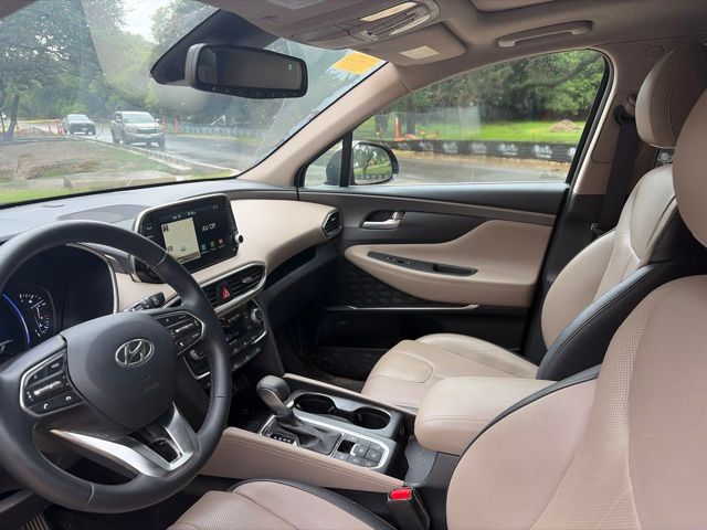 2020 Hyundai Santa Fe Limited - Photo 10