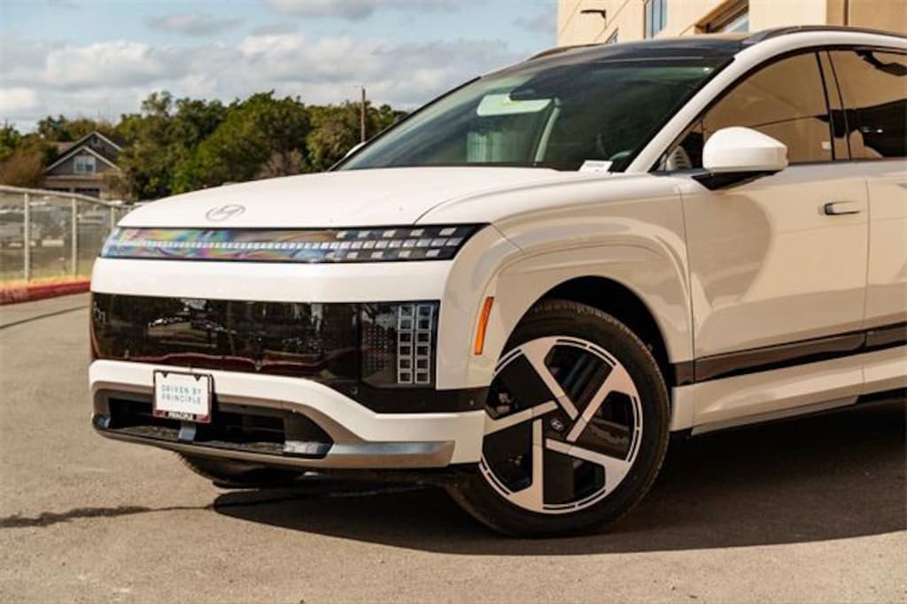 New 2026 Hyundai IONIQ 9 Performance Calligraphy SUV