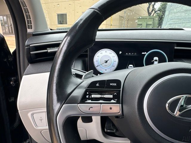 2022 Hyundai Tucson Limited - Photo 17