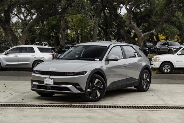 2026 Hyundai IONIQ 5 SEL's photo