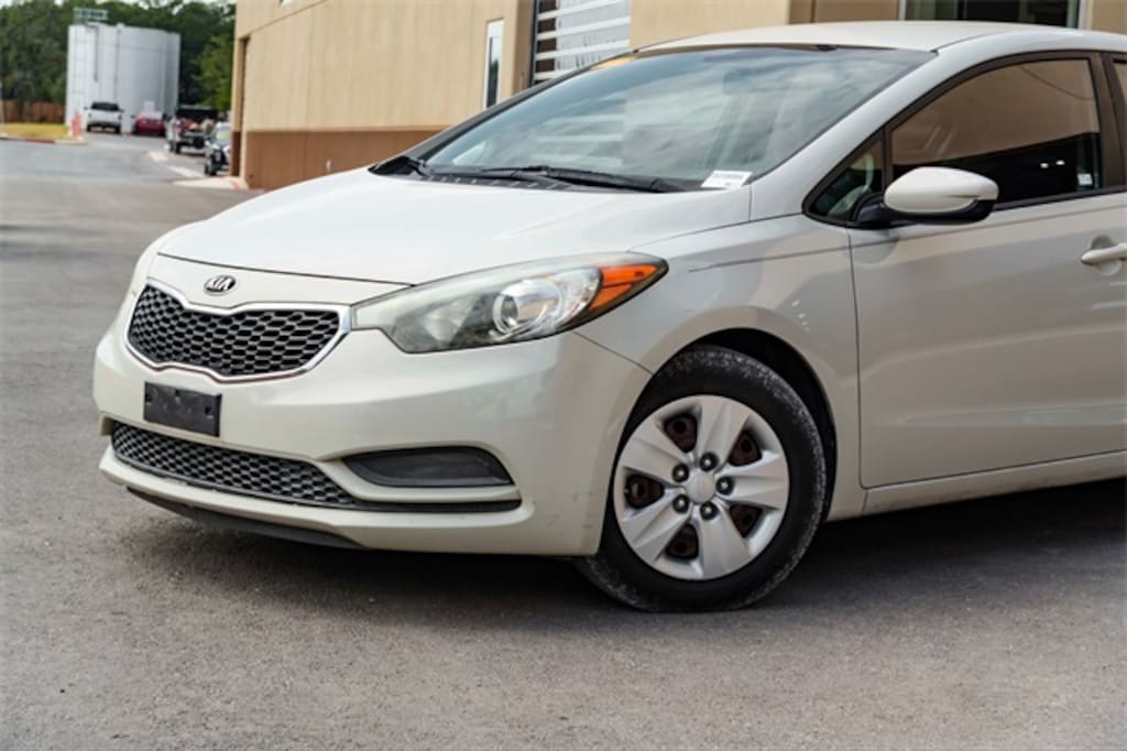 Used 2015 Kia Forte LX Sedan