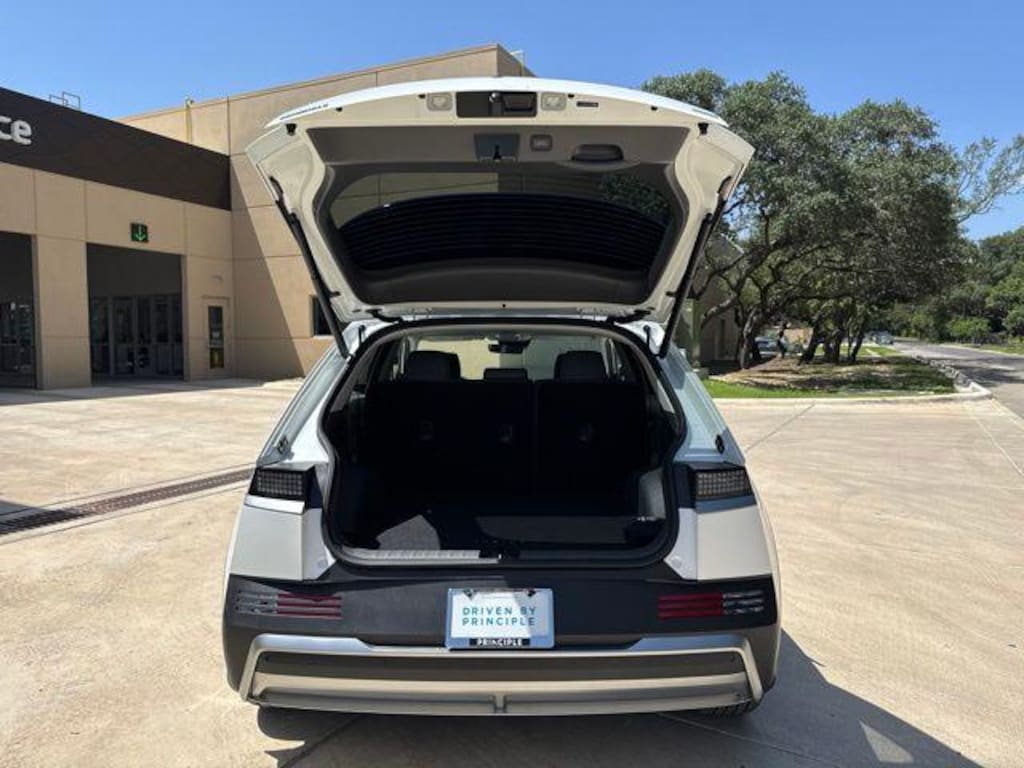 New 2026 Hyundai IONIQ 5 SEL SUV