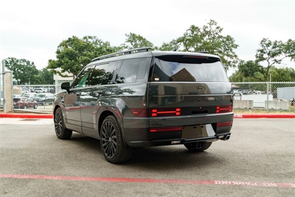 Used 2025 Hyundai Santa Fe Calligraphy SUV