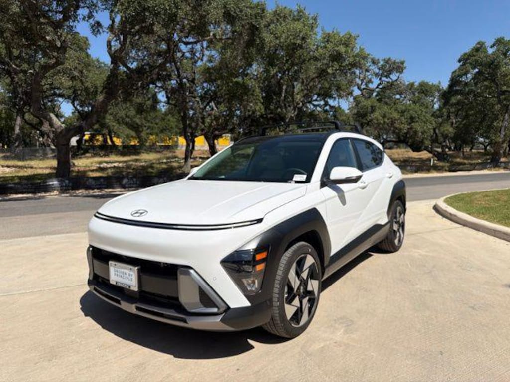 New 2027 Hyundai Kona Limited FWD SUV