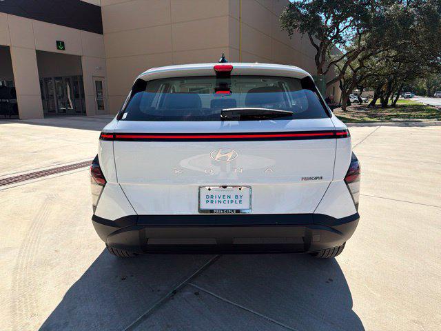 New 2027 Hyundai Kona SE FWD SUV