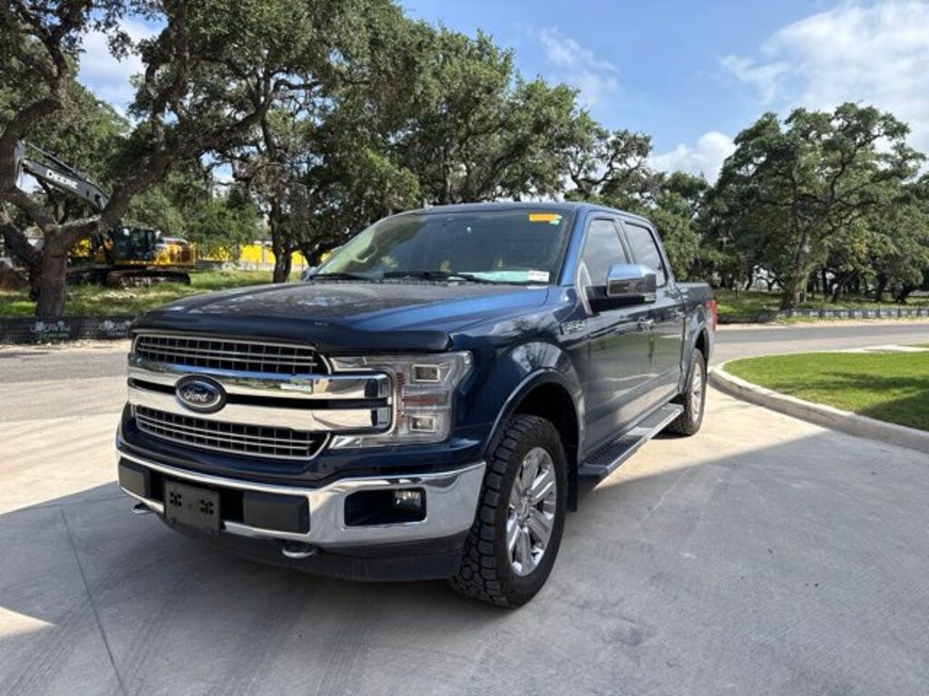 Used 2020 Ford F-150 Lariat Truck