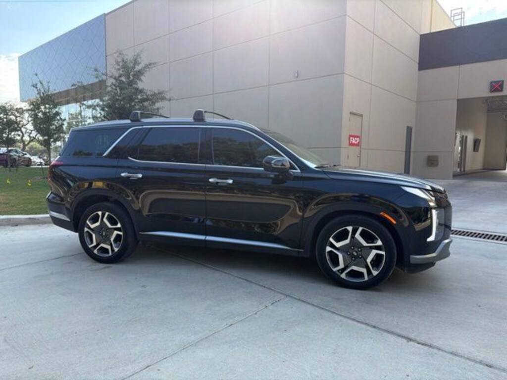 Used 2024 Hyundai Palisade Limited SUV