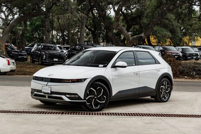 Certified 2024 Hyundai IONIQ 5 SEL with VIN KM8KNDDF0RU274008 for sale in Boerne, TX