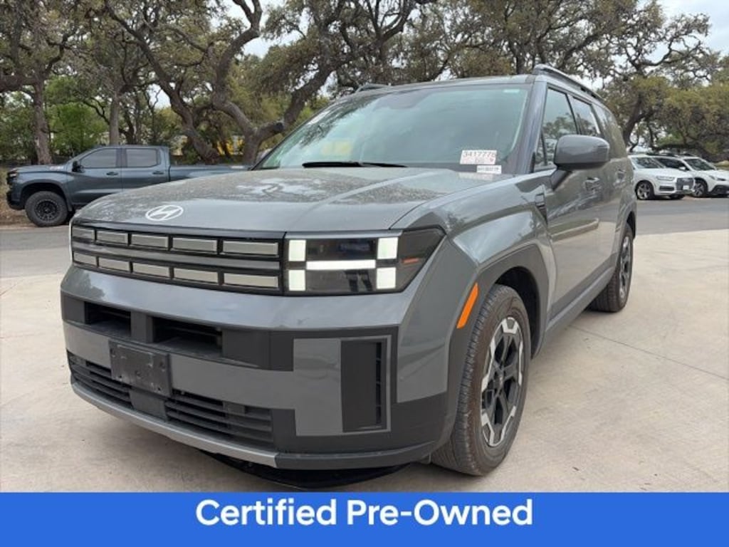 Certified 2025 Hyundai
