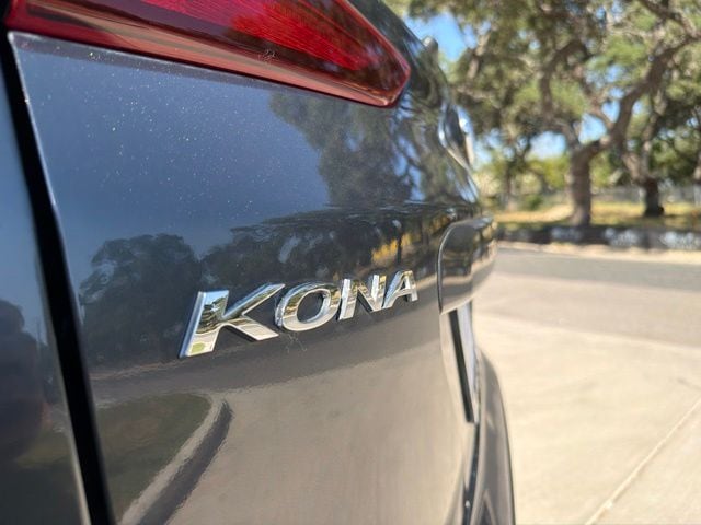 2020 Hyundai Kona SE - Photo 12