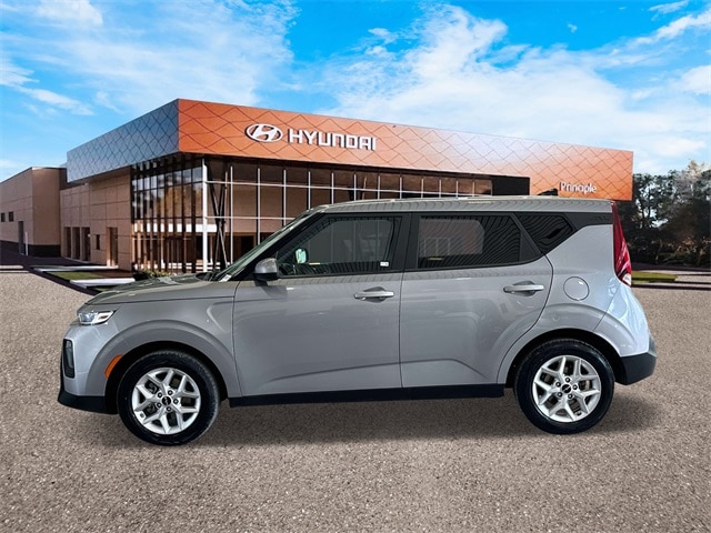 Used 2022 Kia Soul LX with VIN KNDJ23AU2N7834173 for sale in Boerne, TX