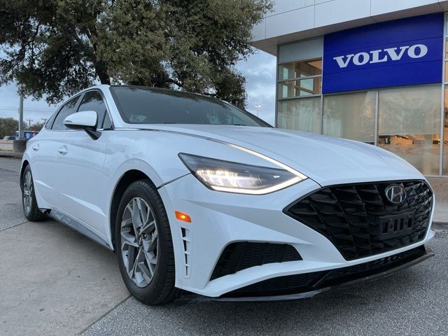 2021 Hyundai Sonata SEL's photo