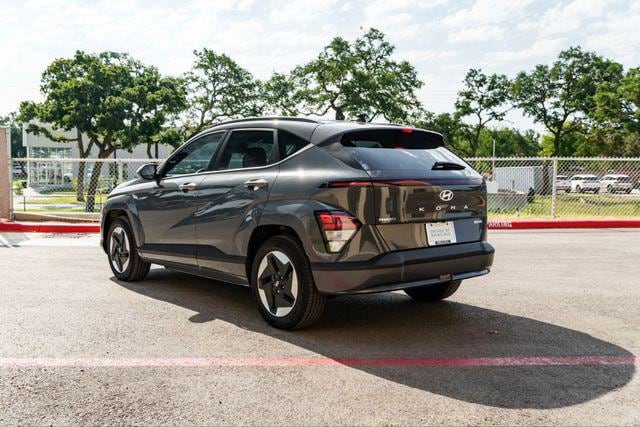 2025 Hyundai Kona EV SEL - Photo 8