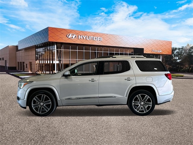 Used 2018 GMC Acadia Denali with VIN 1GKKNPLS7JZ201623 for sale in Boerne, TX