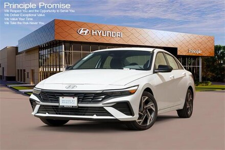 2025 Hyundai Elantra Hybrid SEL Sport Sedan