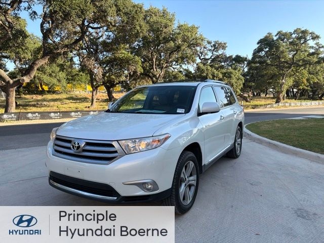 Used 2013 Toyota Highlander Limited with VIN 5TDDK3EH0DS250448 for sale in Boerne, TX