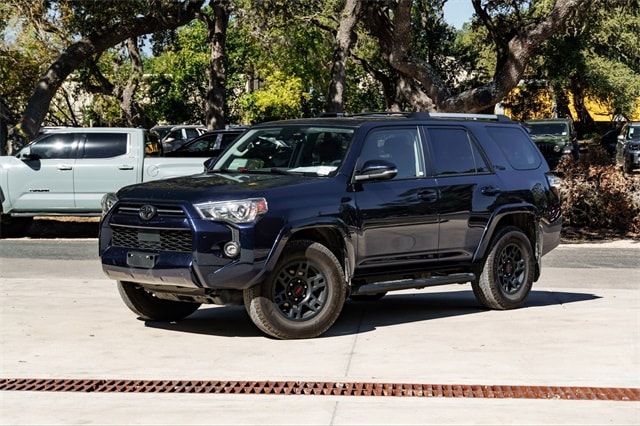 2022 Toyota 4Runner SR5 Premium's photo
