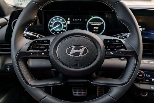 2025 Hyundai Elantra Blue - Photo 10
