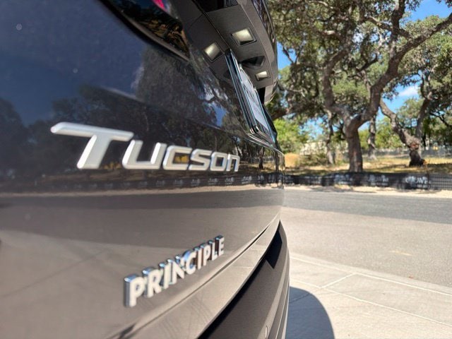 2025 Hyundai Tucson Limited - Photo 12