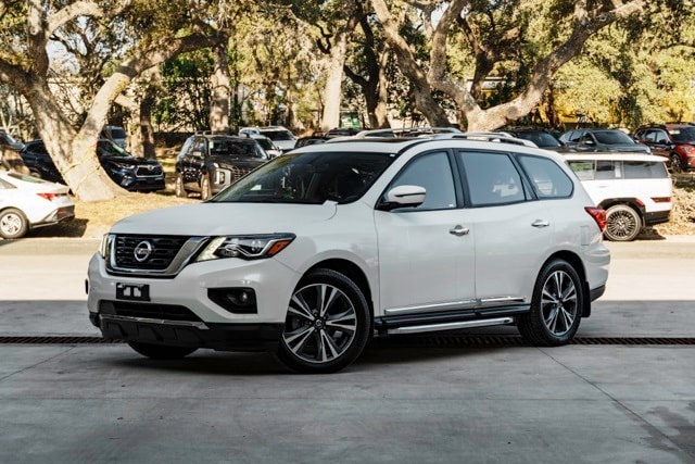 2019 Nissan Pathfinder Platinum