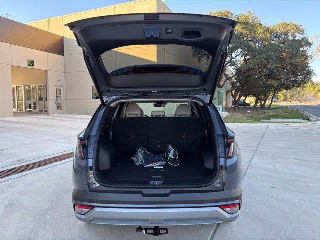 New 2026 Hyundai Tucson Hybrid Limited SUV