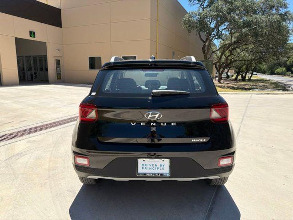 New 2026 Hyundai Venue SEL SUV