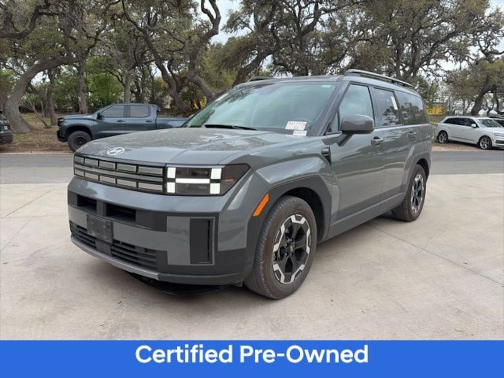 Certified 2025 Hyundai