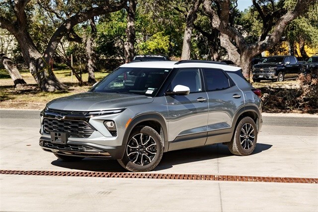 2025 Chevrolet Trailblazer ACTIV photo 2