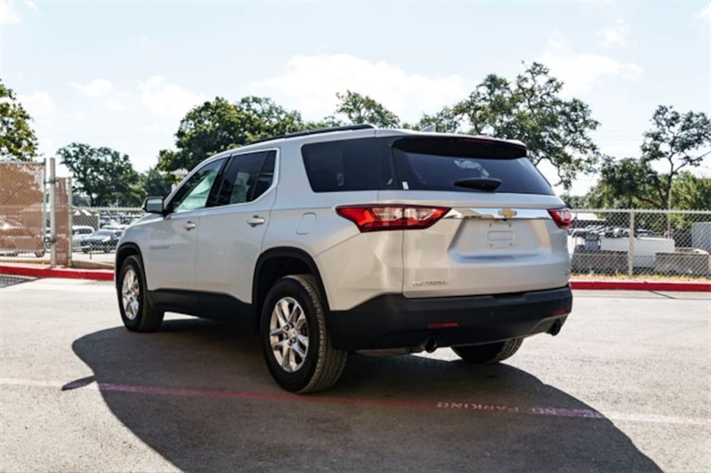 Used 2019 Chevrolet Traverse LT SUV