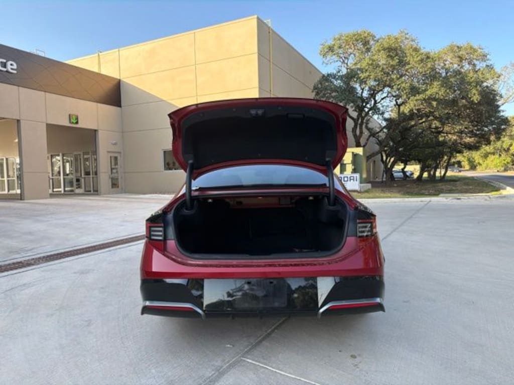 Used 2024 Hyundai Sonata SEL Sedan