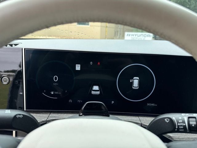 2025 Hyundai Santa Fe Limited - Photo 8