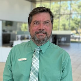 Staff member Michael B. from 59422c642ee2