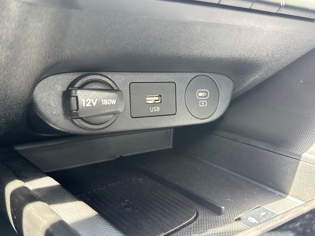2025 Hyundai Elantra SEL - Photo 25