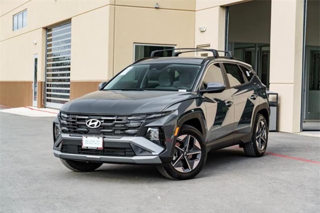 New 2026 Hyundai Tucson SEL FWD SUV
