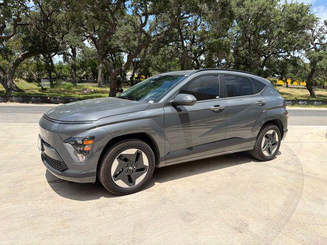 New 2025 Hyundai Kona Electric SEL