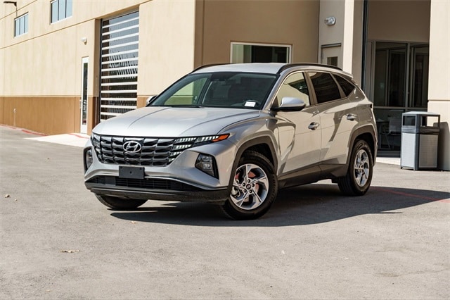 2024 Hyundai Tucson SEL photo 2