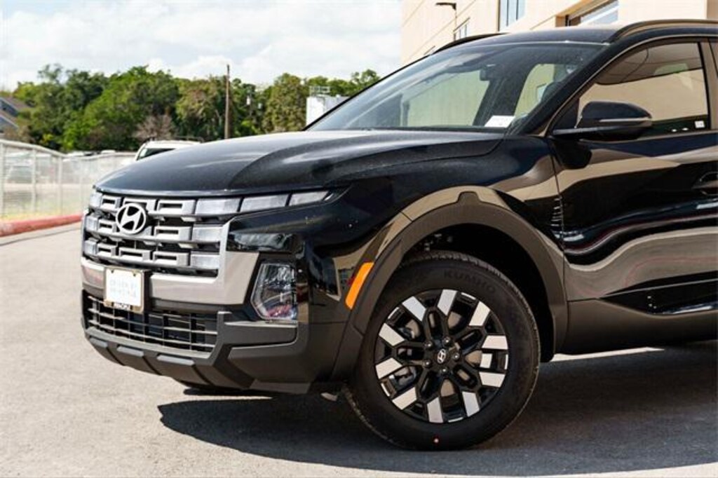 New 2026 Hyundai Santa Cruz SEL FWD Truck