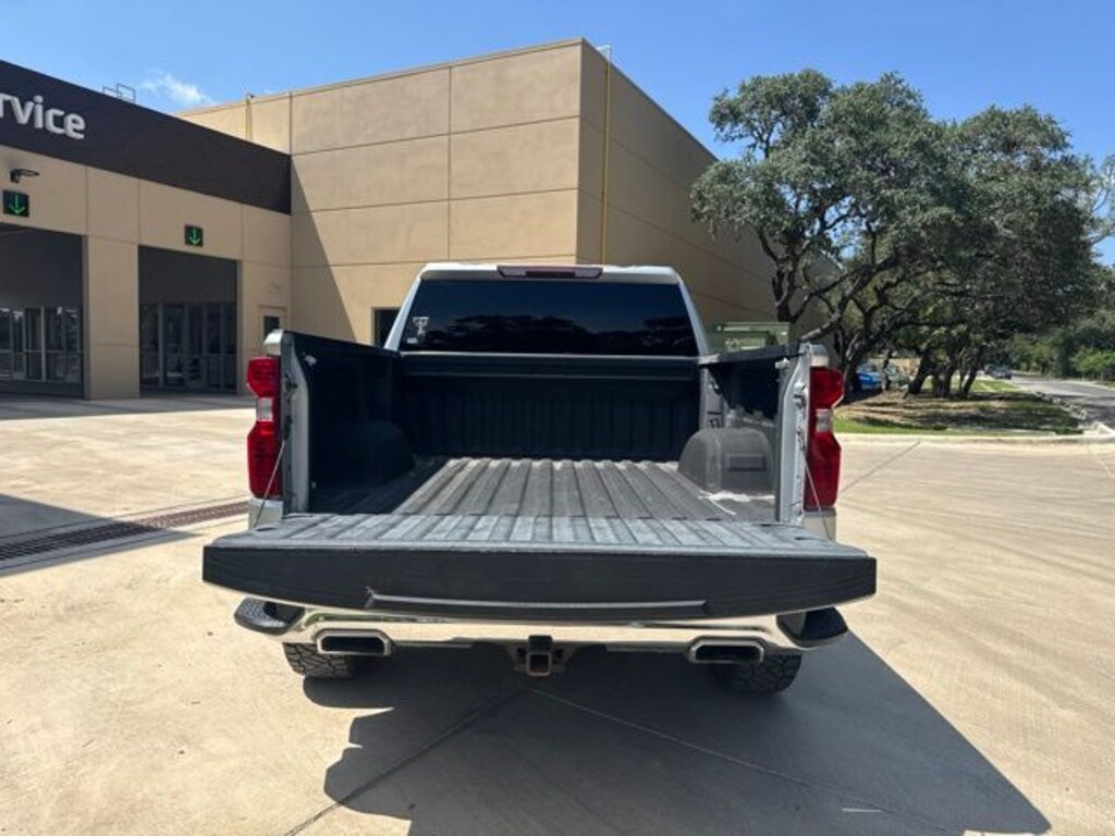 Used 2020 Chevrolet Silverado 1500 LT Truck