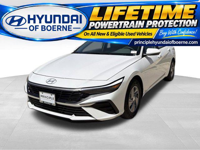 2026 Hyundai Elantra SE Sedan