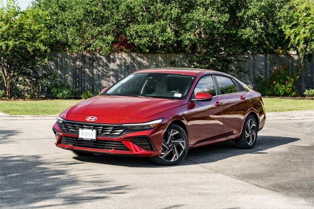2025 Hyundai Elantra Hybrid Limited photo 2