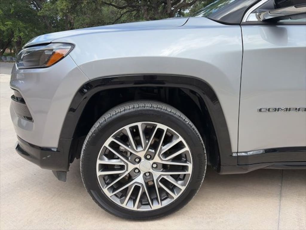 Used 2022 Jeep Compass Limited SUV