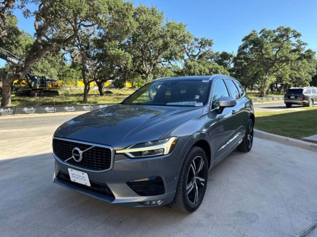 Used 2019 Volvo XC60 T5 R-Design SUV
