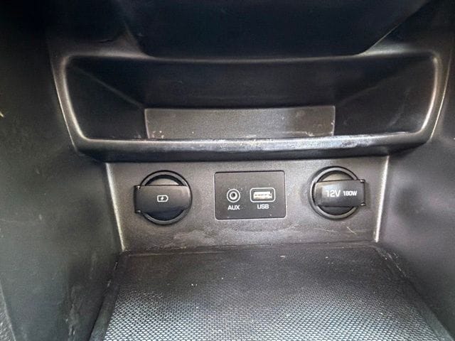 2020 Hyundai Kona SE - Photo 24