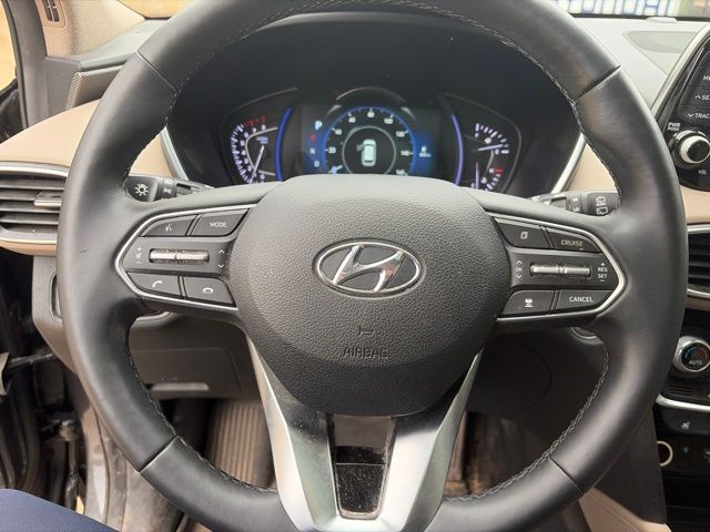 2020 Hyundai Santa Fe Limited - Photo 12