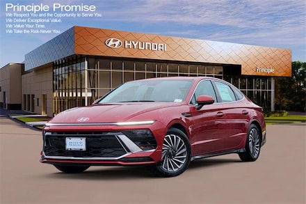 2025 Hyundai Sonata Hybrid SEL Sedan
