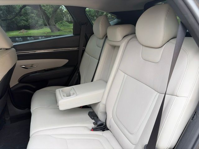 2022 Hyundai Tucson Limited - Photo 7